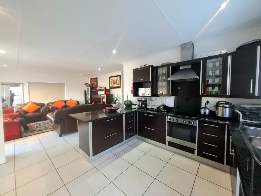 3 Bedroom Property for Sale in Nahoon Valley Park Eastern Cape